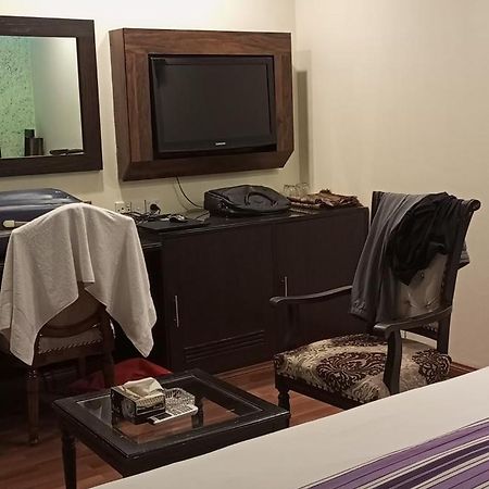Hira Guest House Karachi Exterior foto