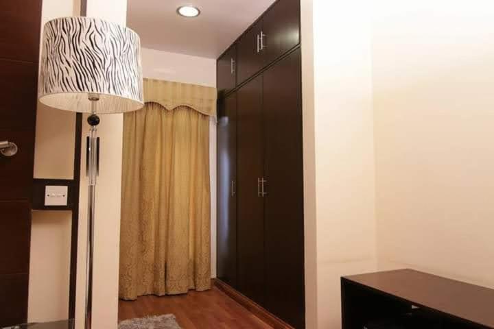 Hira Guest House Karachi Exterior foto