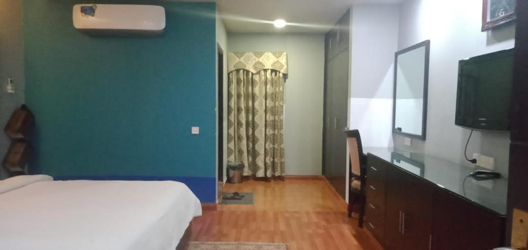 Hira Guest House Karachi Exterior foto