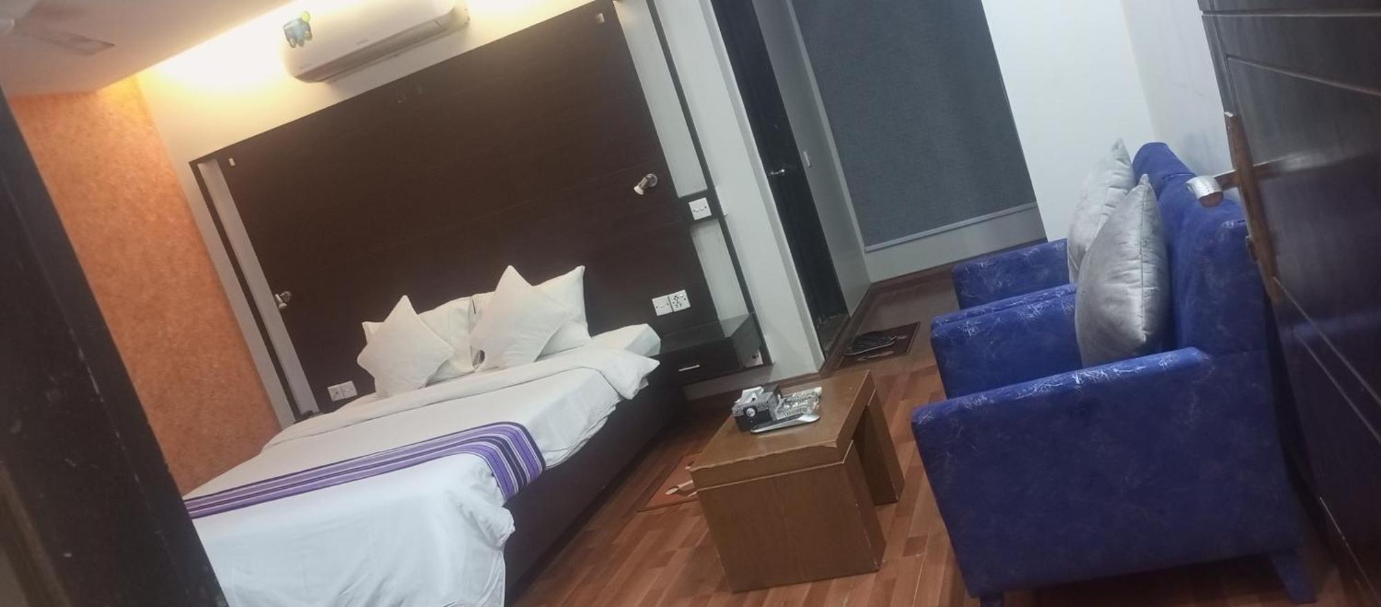 Hira Guest House Karachi Exterior foto