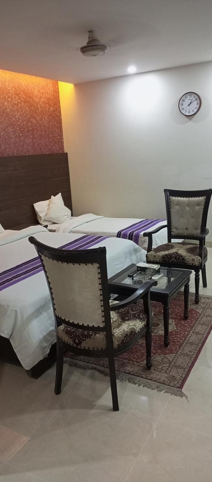Hira Guest House Karachi Habitación foto