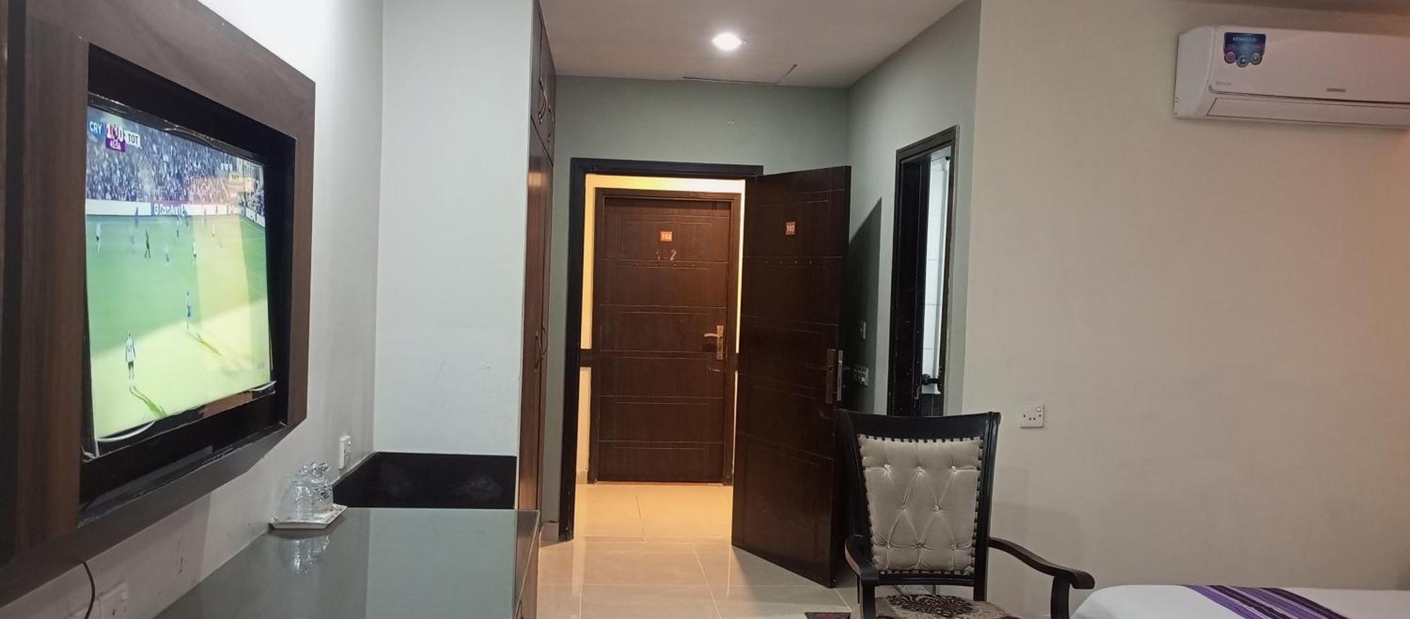 Hira Guest House Karachi Habitación foto